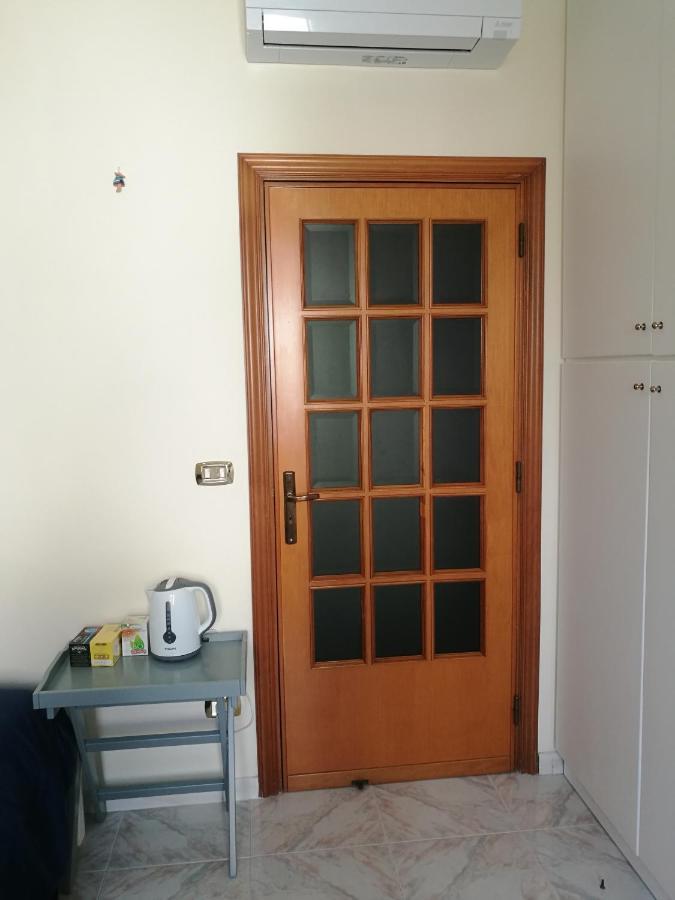 Bed and Breakfast Antoniet Napoli Esterno foto