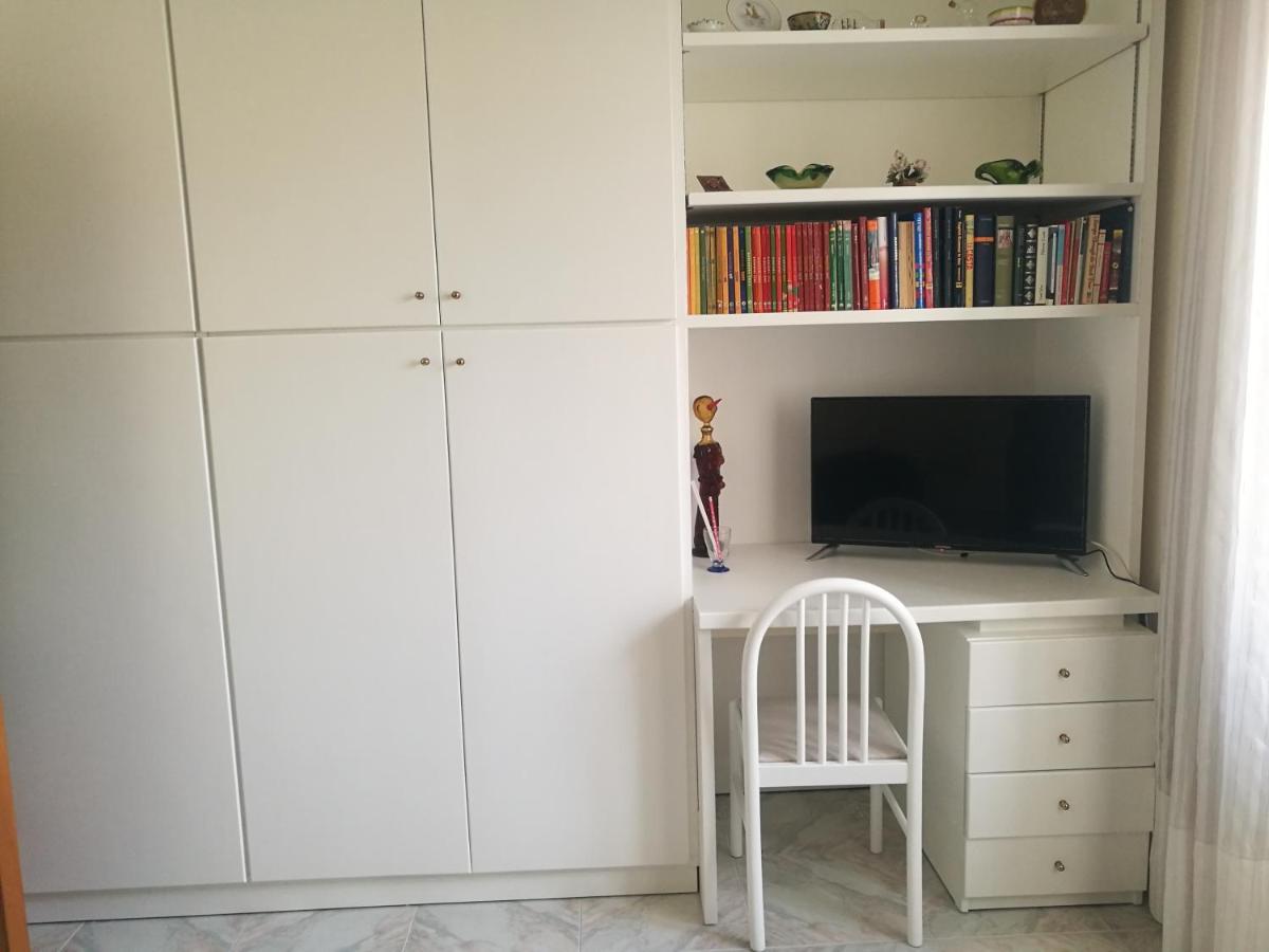 Bed and Breakfast Antoniet Napoli Esterno foto