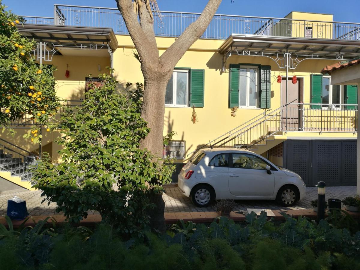 Bed and Breakfast Antoniet Napoli Esterno foto