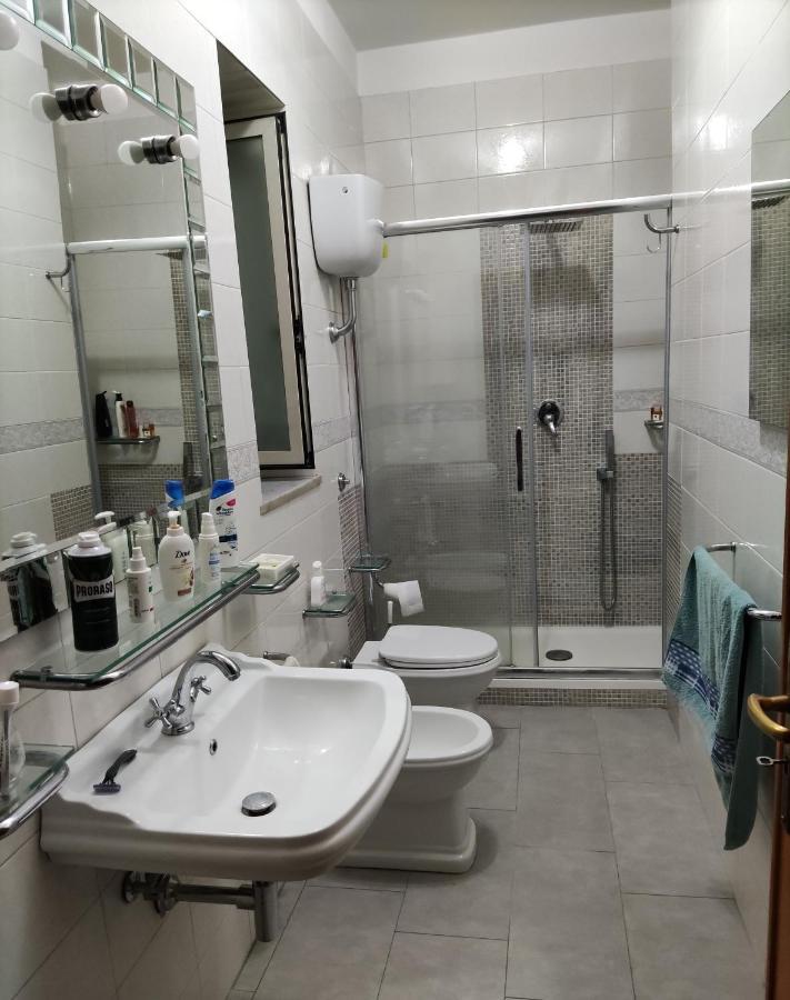 Bed and Breakfast Antoniet Napoli Esterno foto