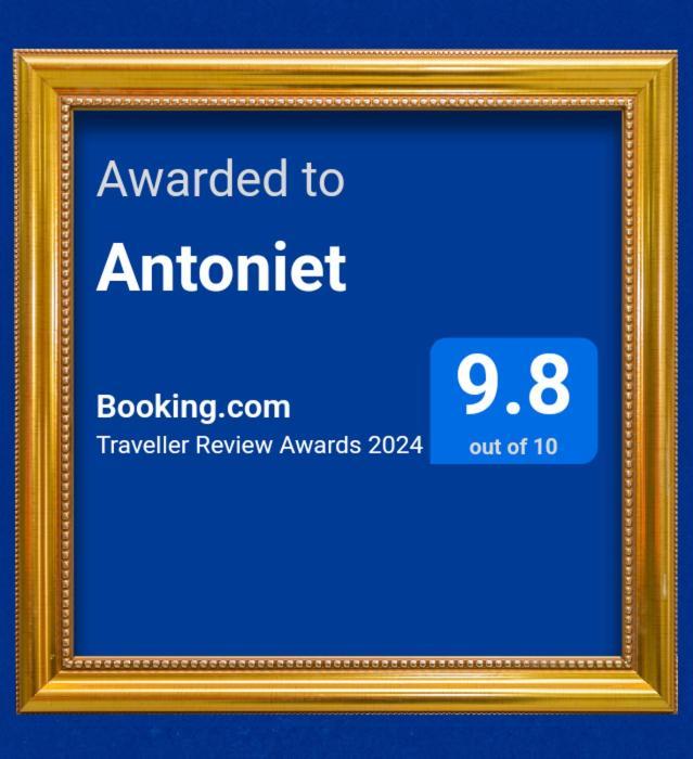 Bed and Breakfast Antoniet Napoli Esterno foto
